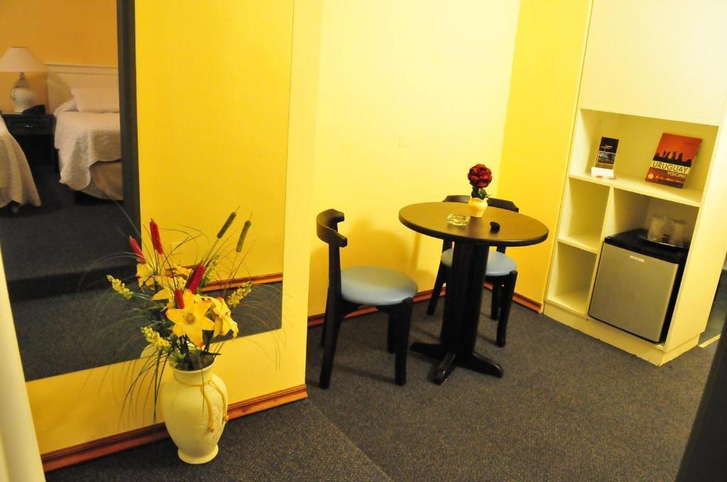 Hotel Urbano Carmelo Δωμάτιο φωτογραφία